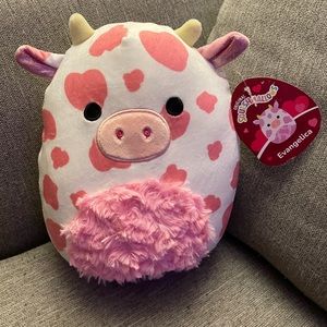 Squishmallows Evangelica the Cow Valentines 8”